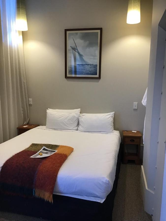 Poshtel Hotel Oamaru Eksteriør billede