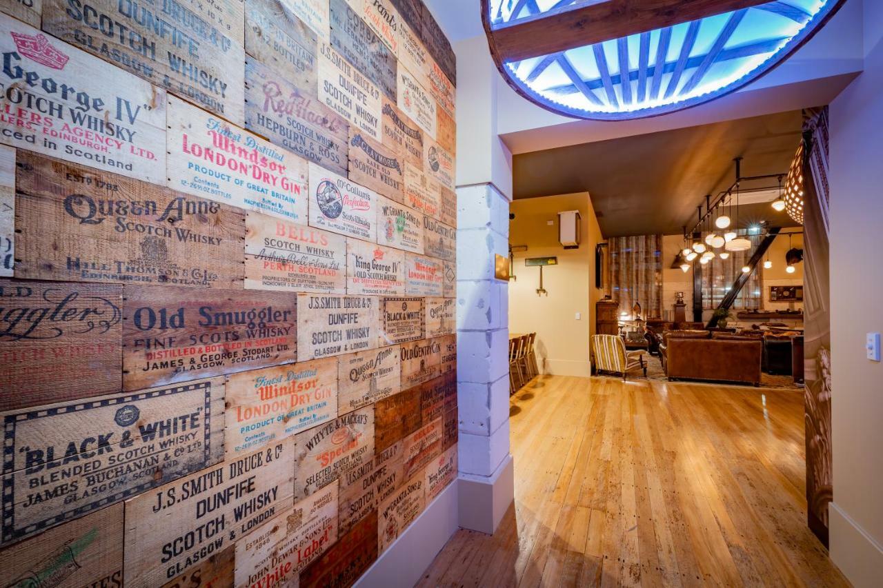 Poshtel Hotel Oamaru Eksteriør billede